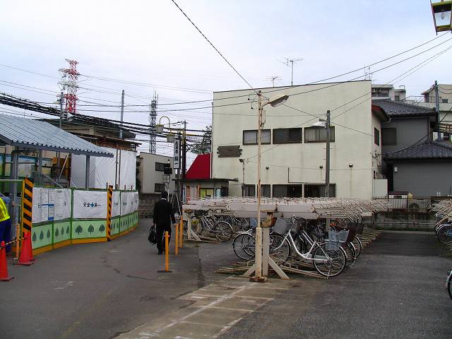 西探（にしたん）